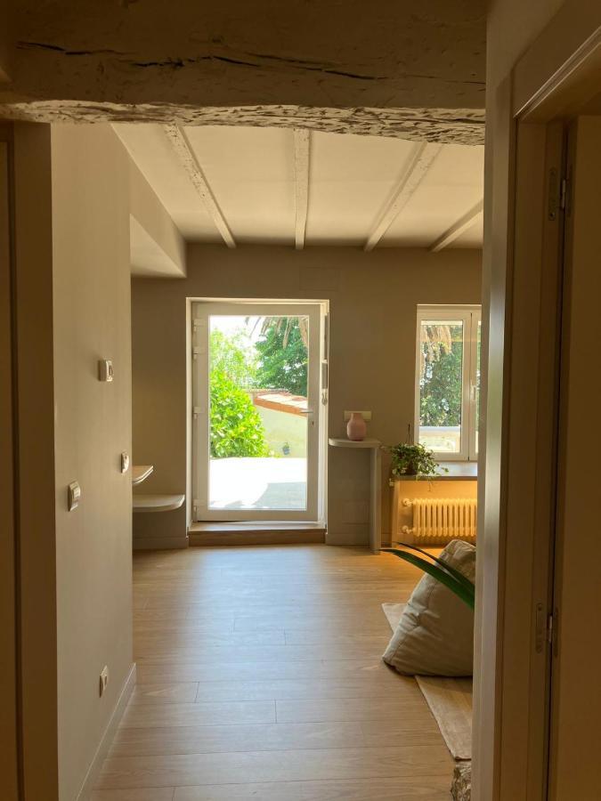 Centrico Con Jardin En *