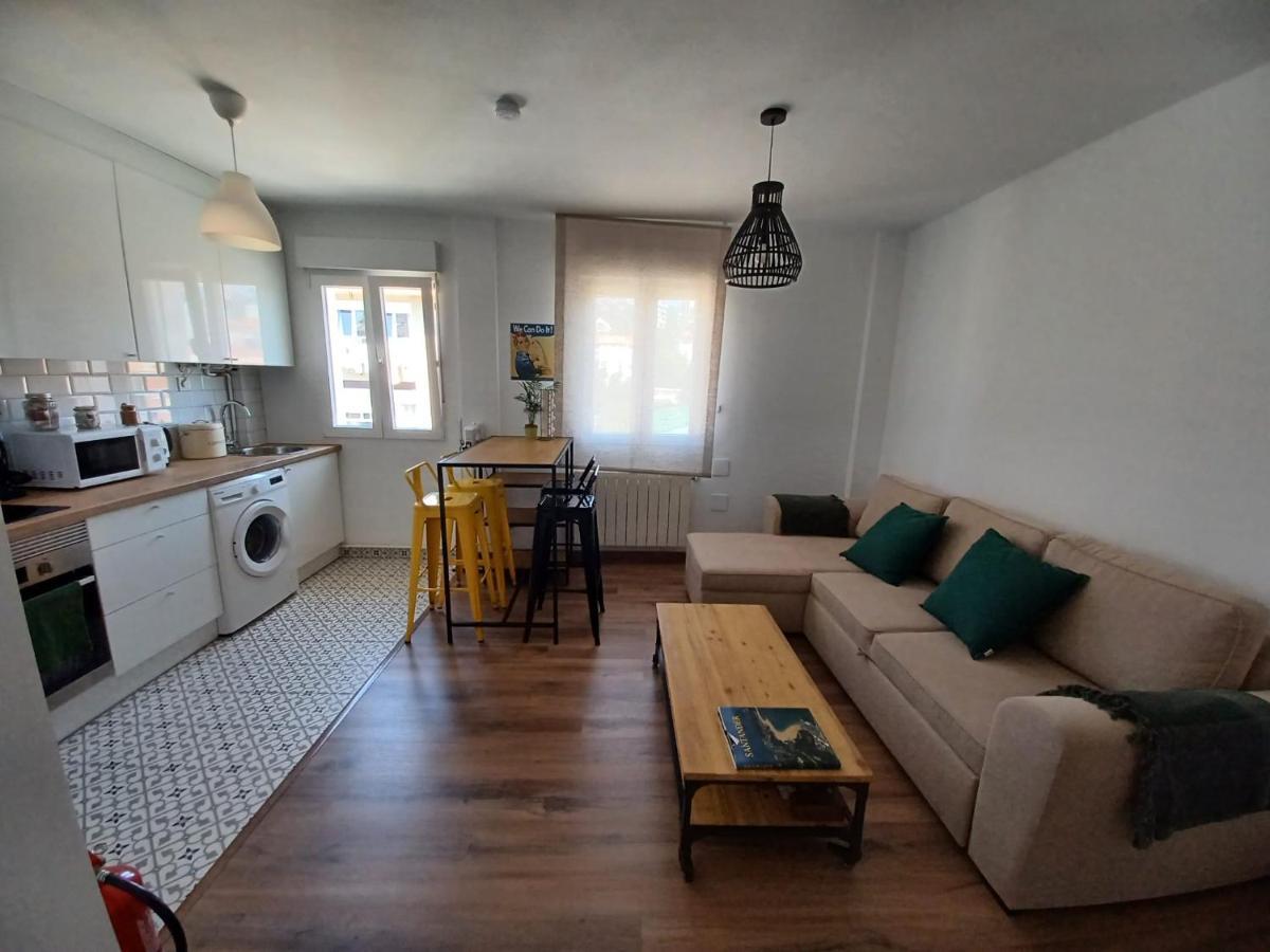 Apartamento Apartarmento Entre El Sardinero Y Puertochico El Pisuco De Lu