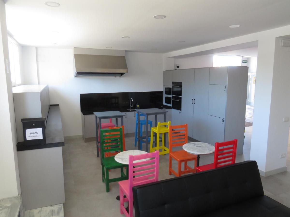 Guest house Aviche 6 *