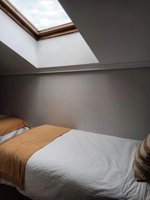 Atico Luminoso Con Terraza