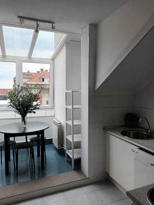Apartamento Atico Luminoso Con Terraza