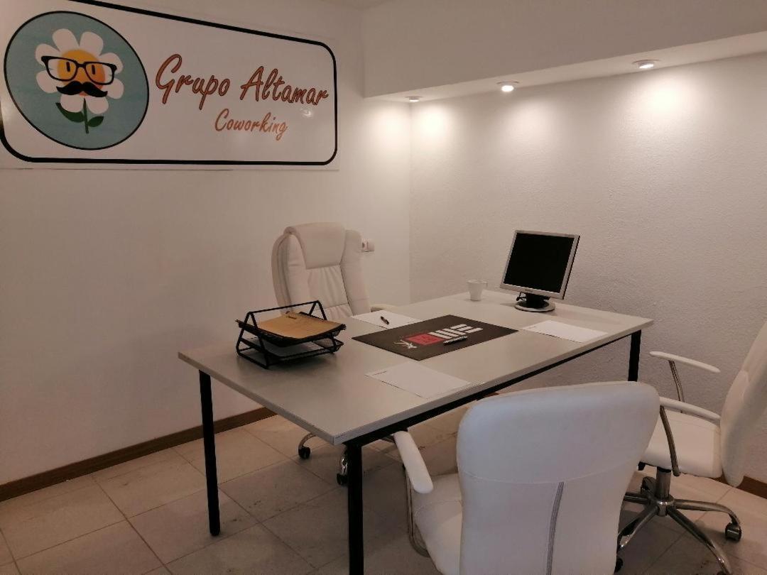 Service - Coworking Apartamento *