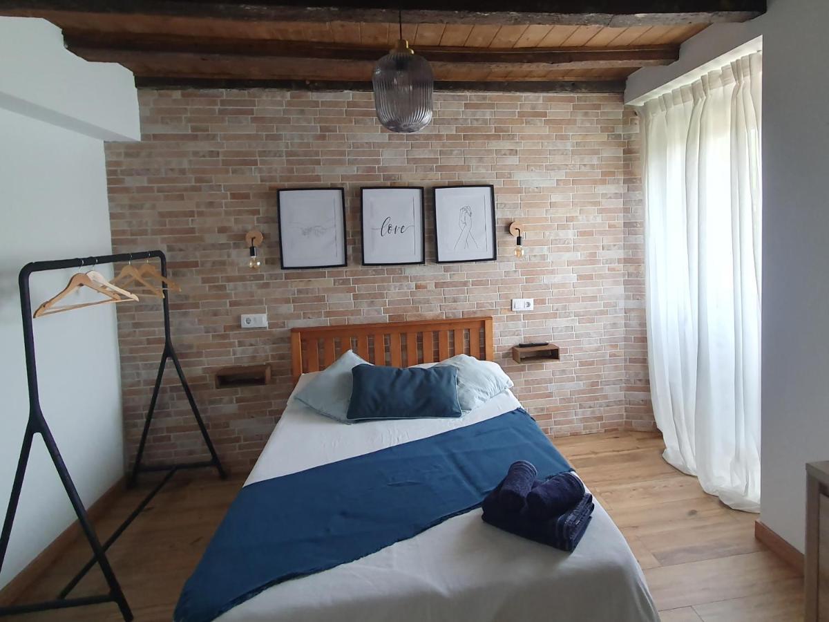 Cama Del Rey 2 *