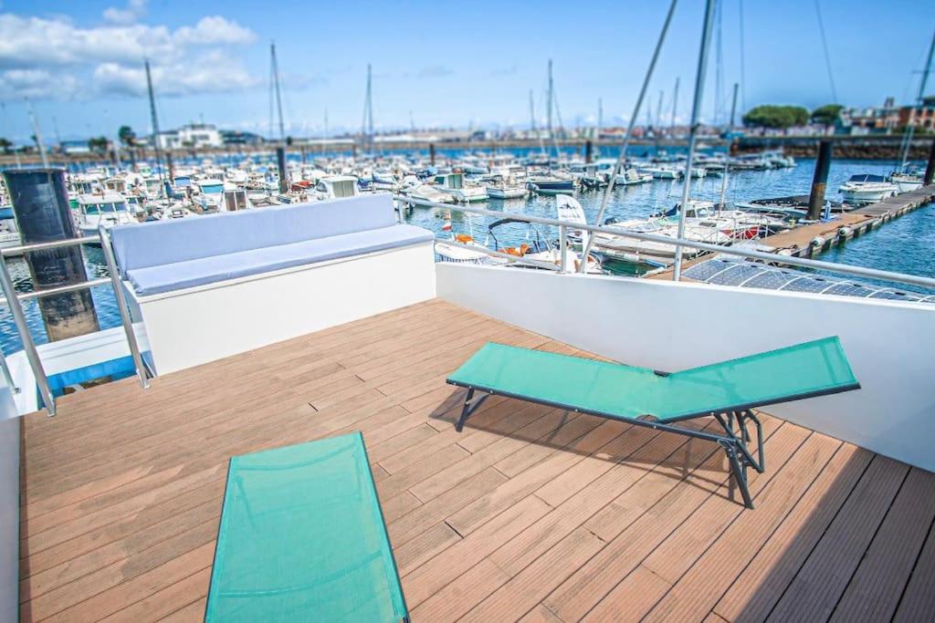 Hotel en barco Flotante Unico C15a01 *