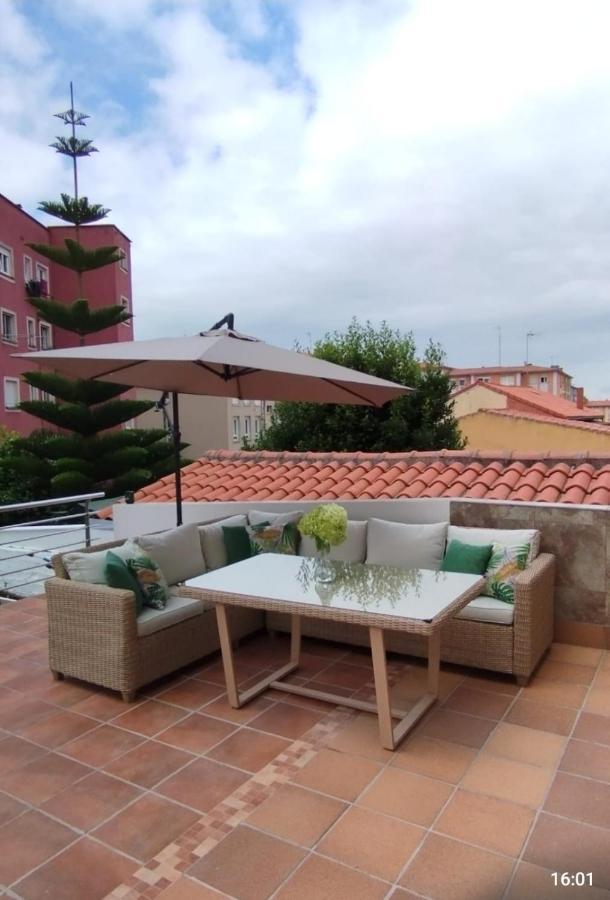 Villalvaro Con Parking Apartment Santander