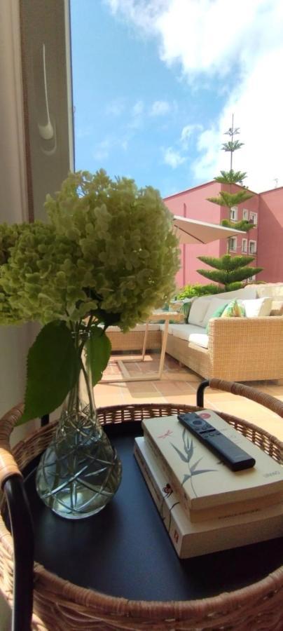 Villalvaro Con Parking Apartment *