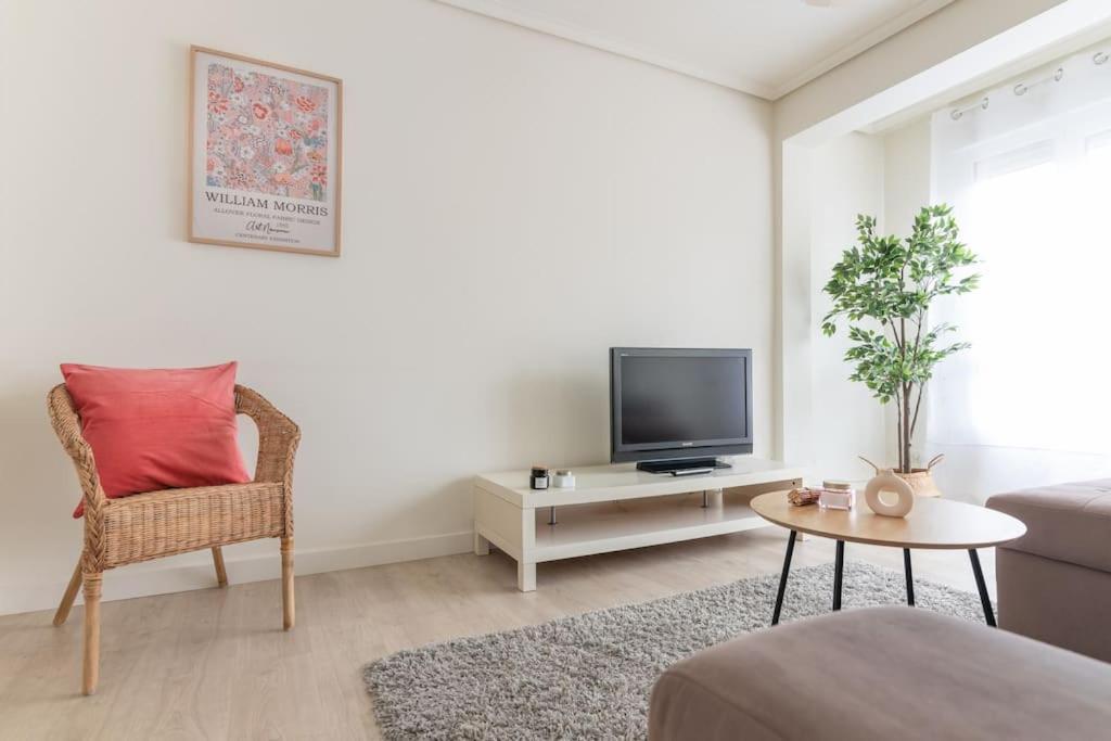 Apartment Apto Coqueto Centrico Y Luminoso By Urban Hosting *