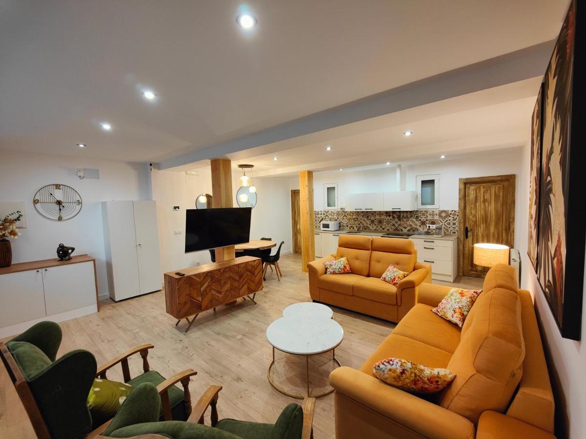 2 Apartamento *