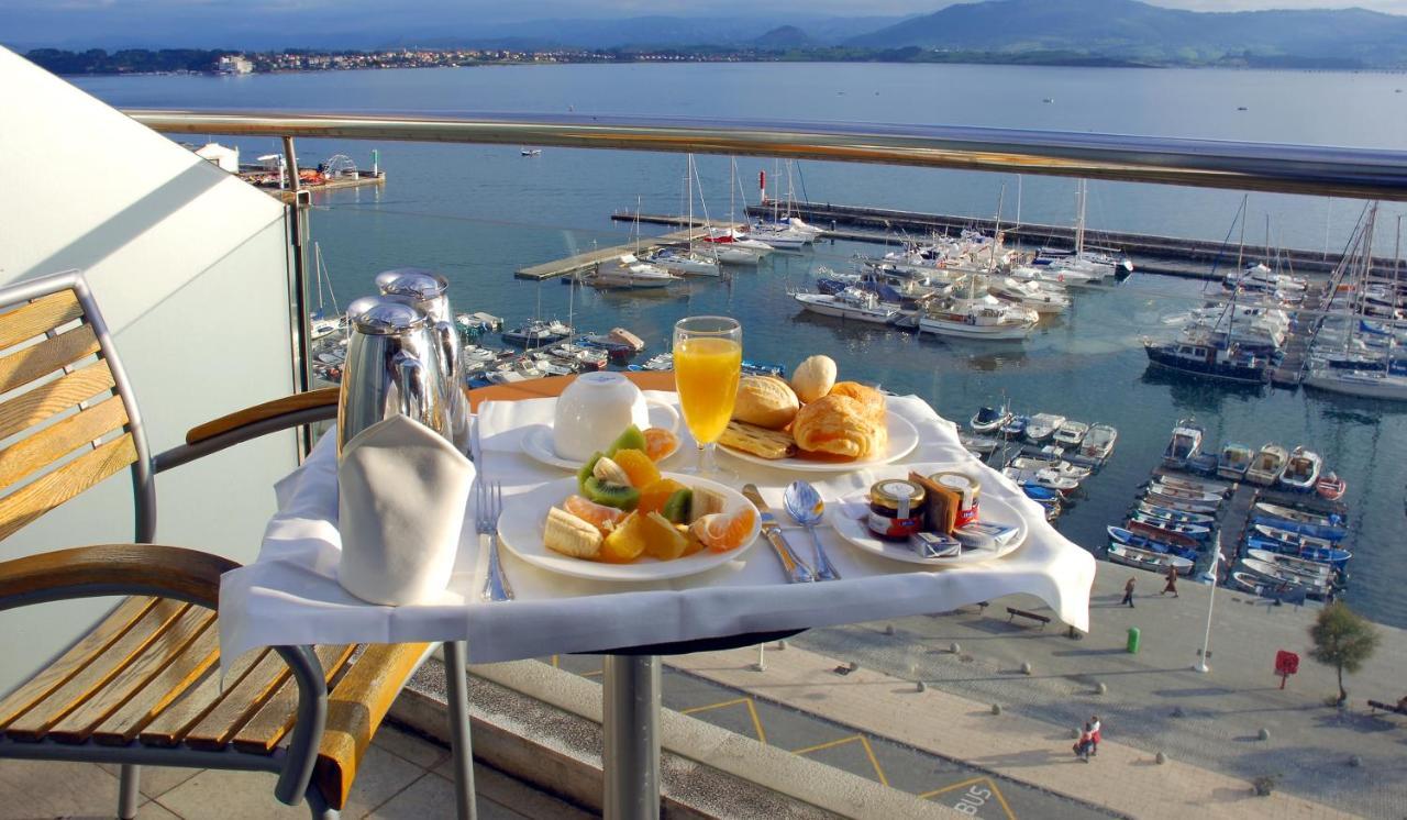 Hotel Vincci Puertochico