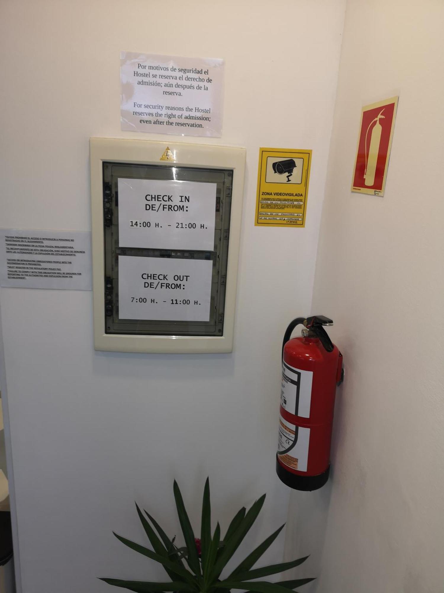 De Facultades Hostal *