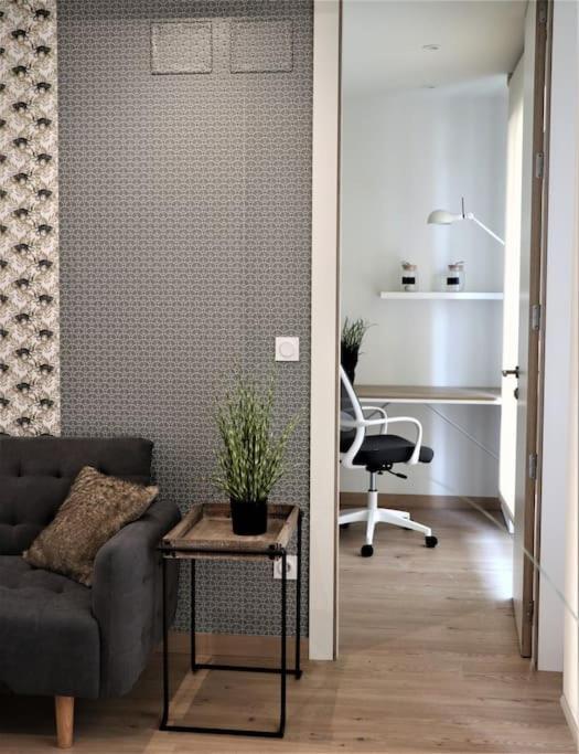 Apartamento Turisticos Con Terraza En Lapera *