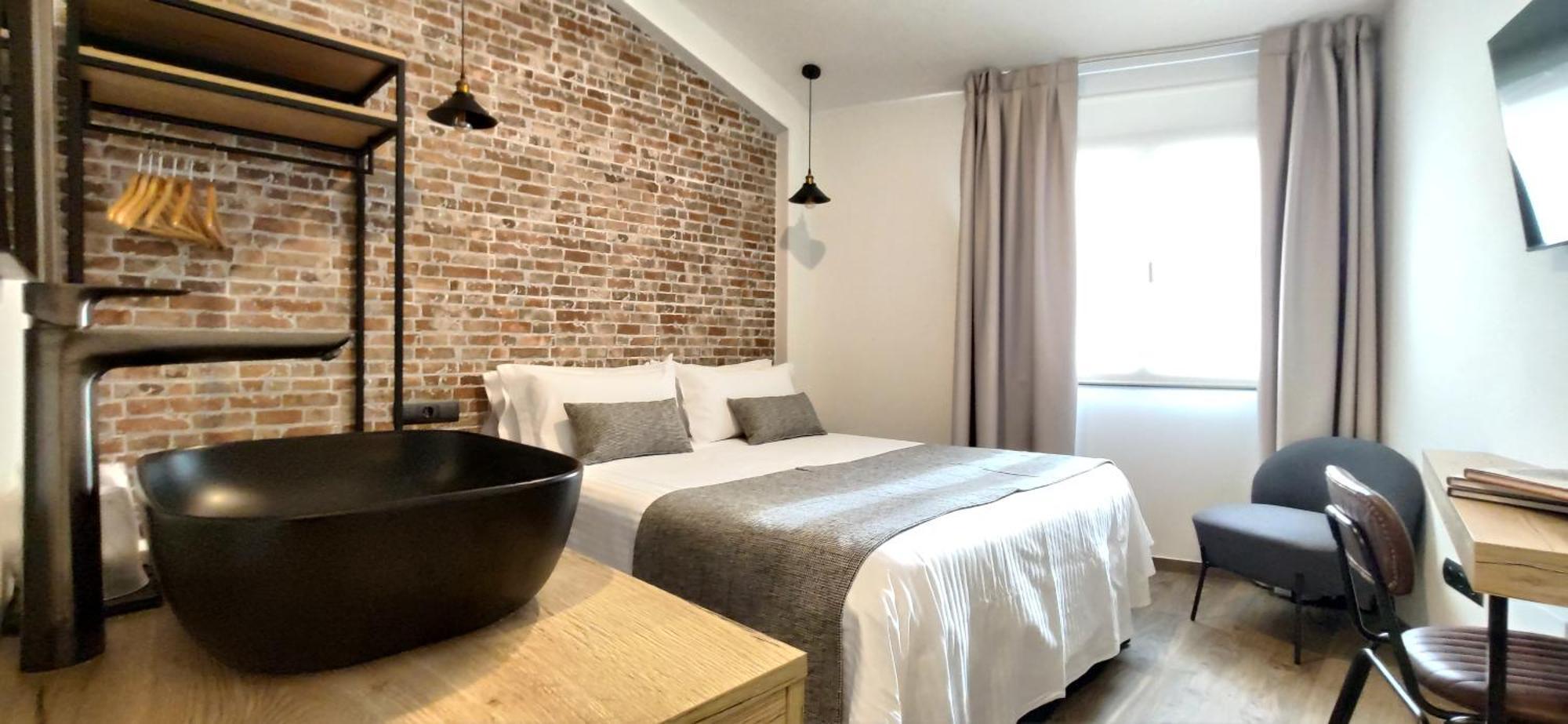 Le Petit Boutique (adults Only) Hotel