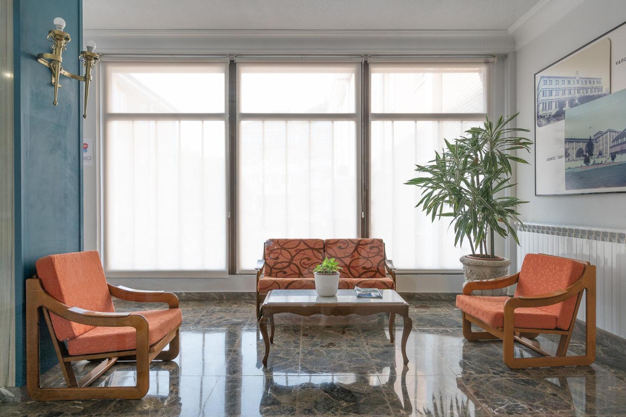 Pensión Residencia Universitaria Alto De Miranda - Resisantander Santander