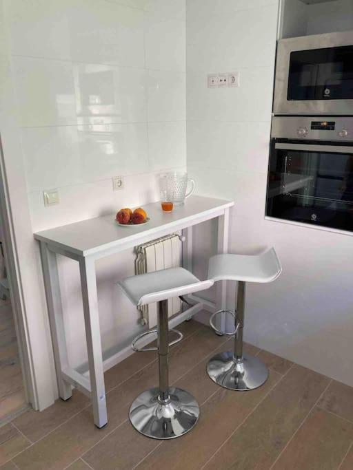 Piso Centrico Con Garaje Privado Gratis Apartamento