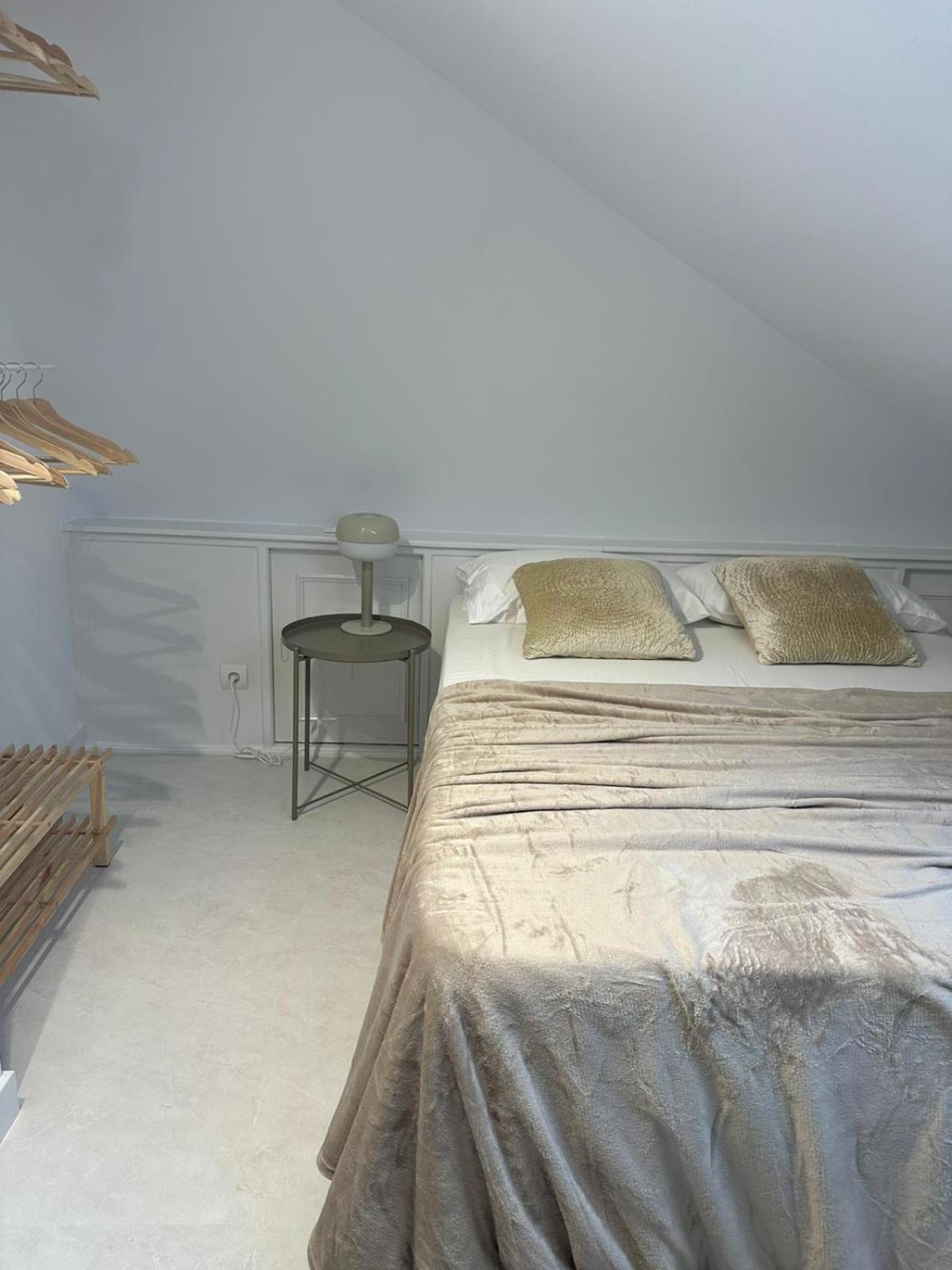 Design With Garage Apartment Santander
