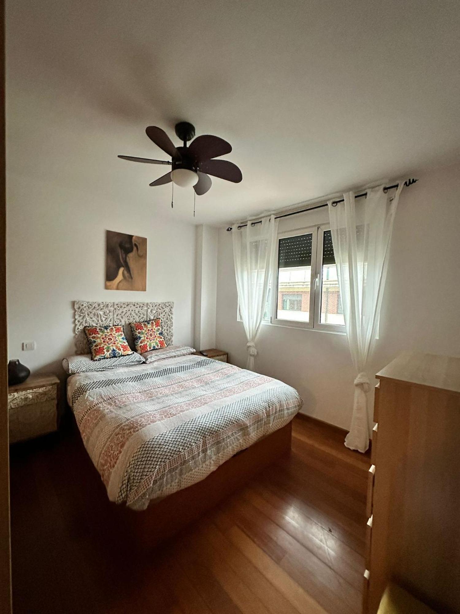 Coqueto Dúplex Con Dos Terrazas Y Piscina Cerca De La Playa De La Virgen Del Mar Apartamento *