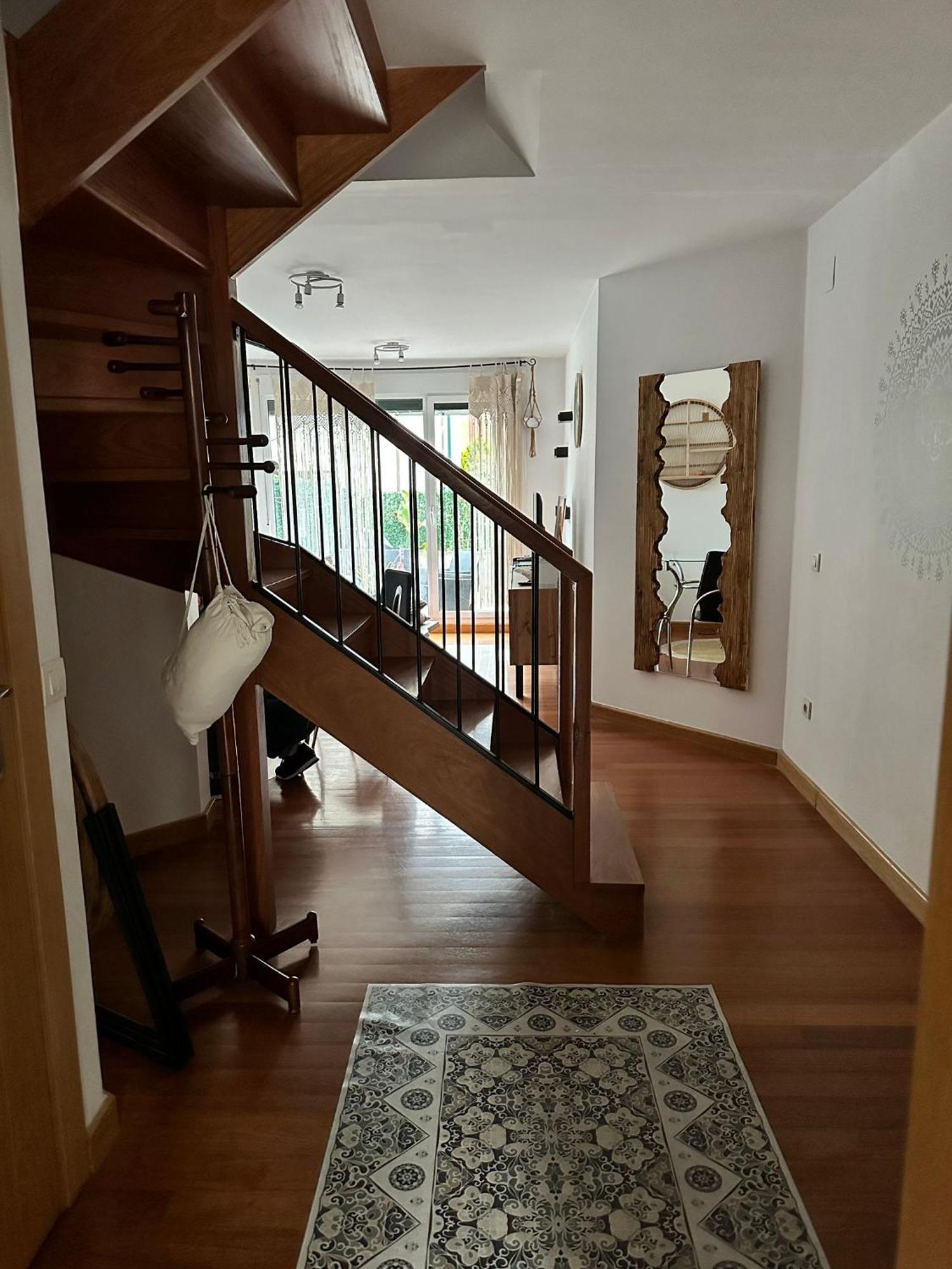 Apartamento Coqueto Dúplex Con Dos Terrazas Y Piscina Cerca De La Playa De La Virgen Del Mar *