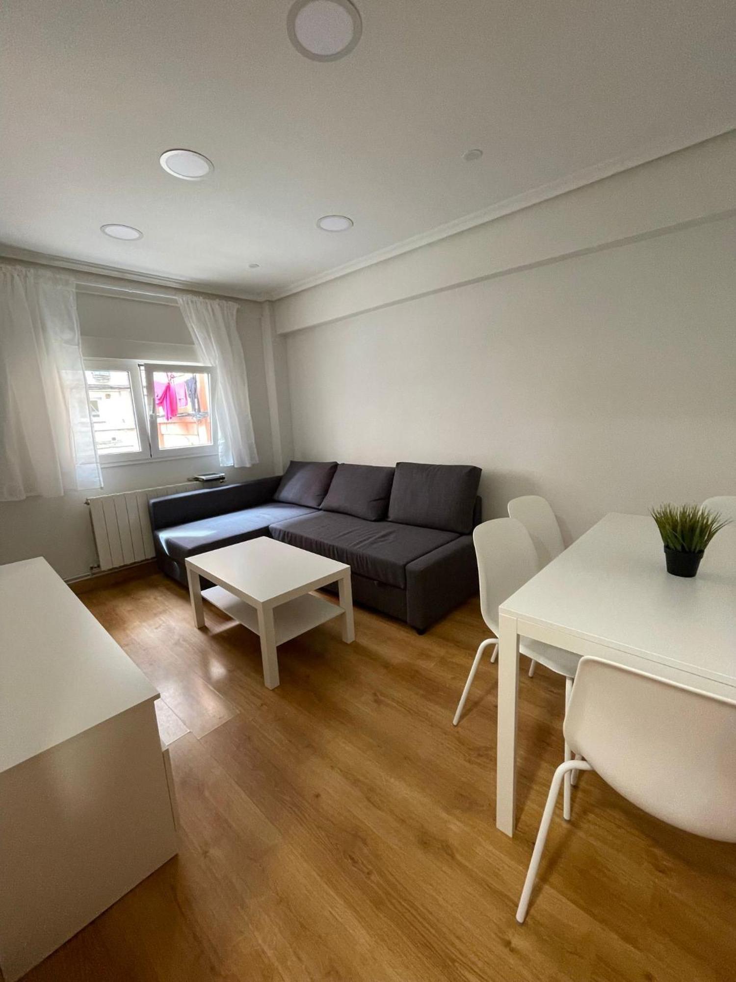 Apartamento En El Centro - Cercano A La Playa