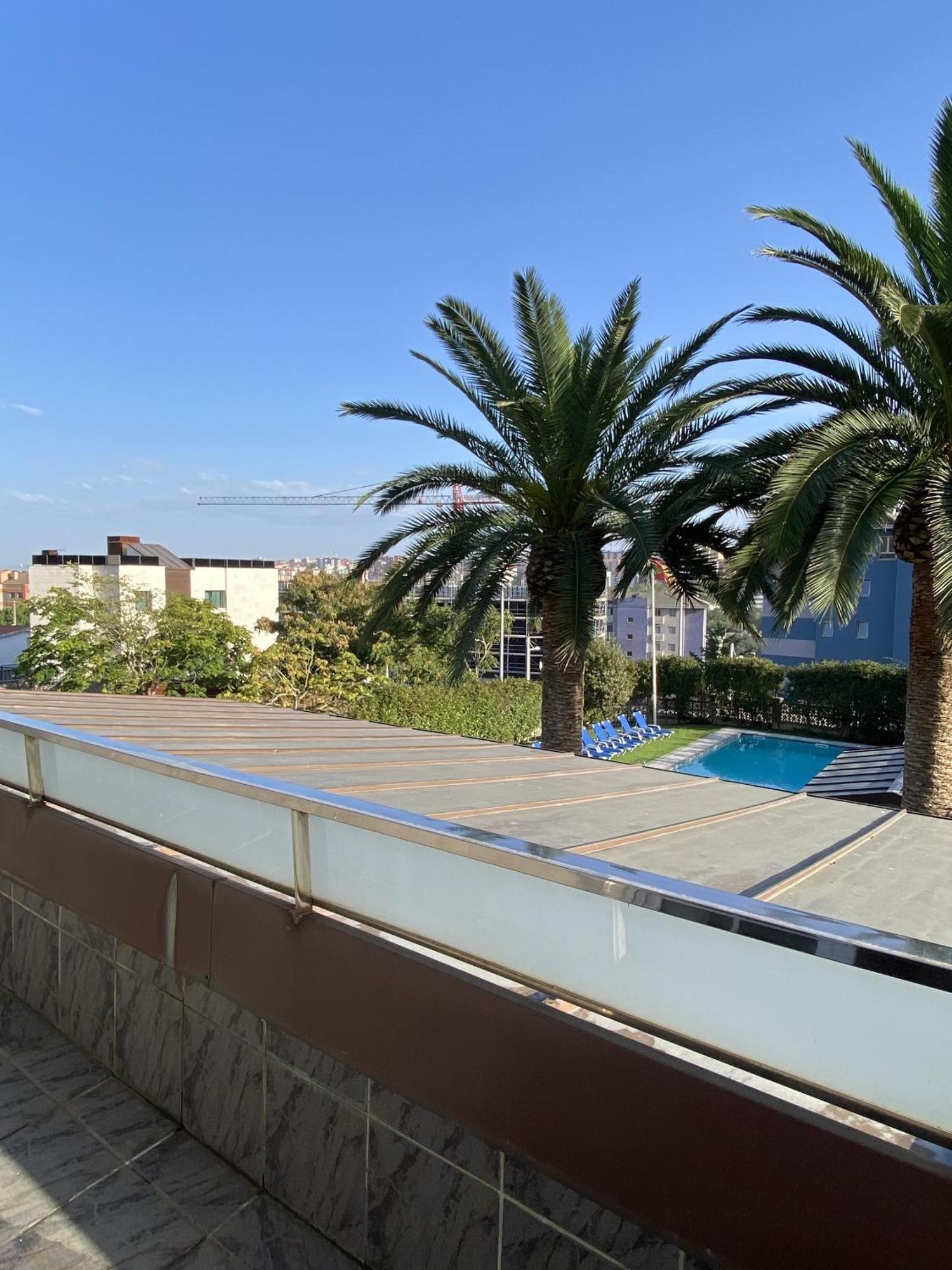 Con Piscina Privada Holiday home *