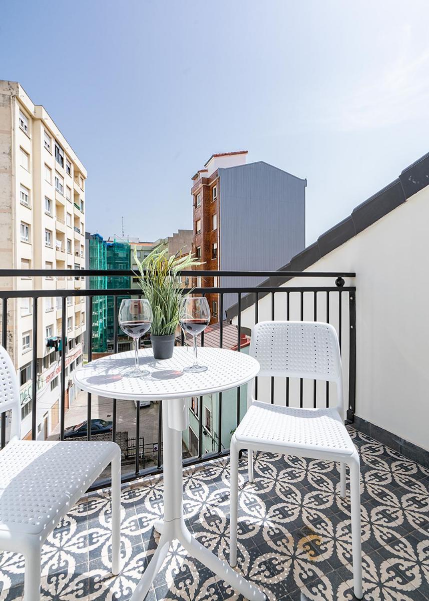 Turisticos Con Terraza En Lapera Apartamento