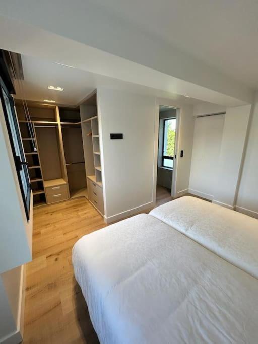 Excelente Piso A Estrenar En El Sardinero * Santander