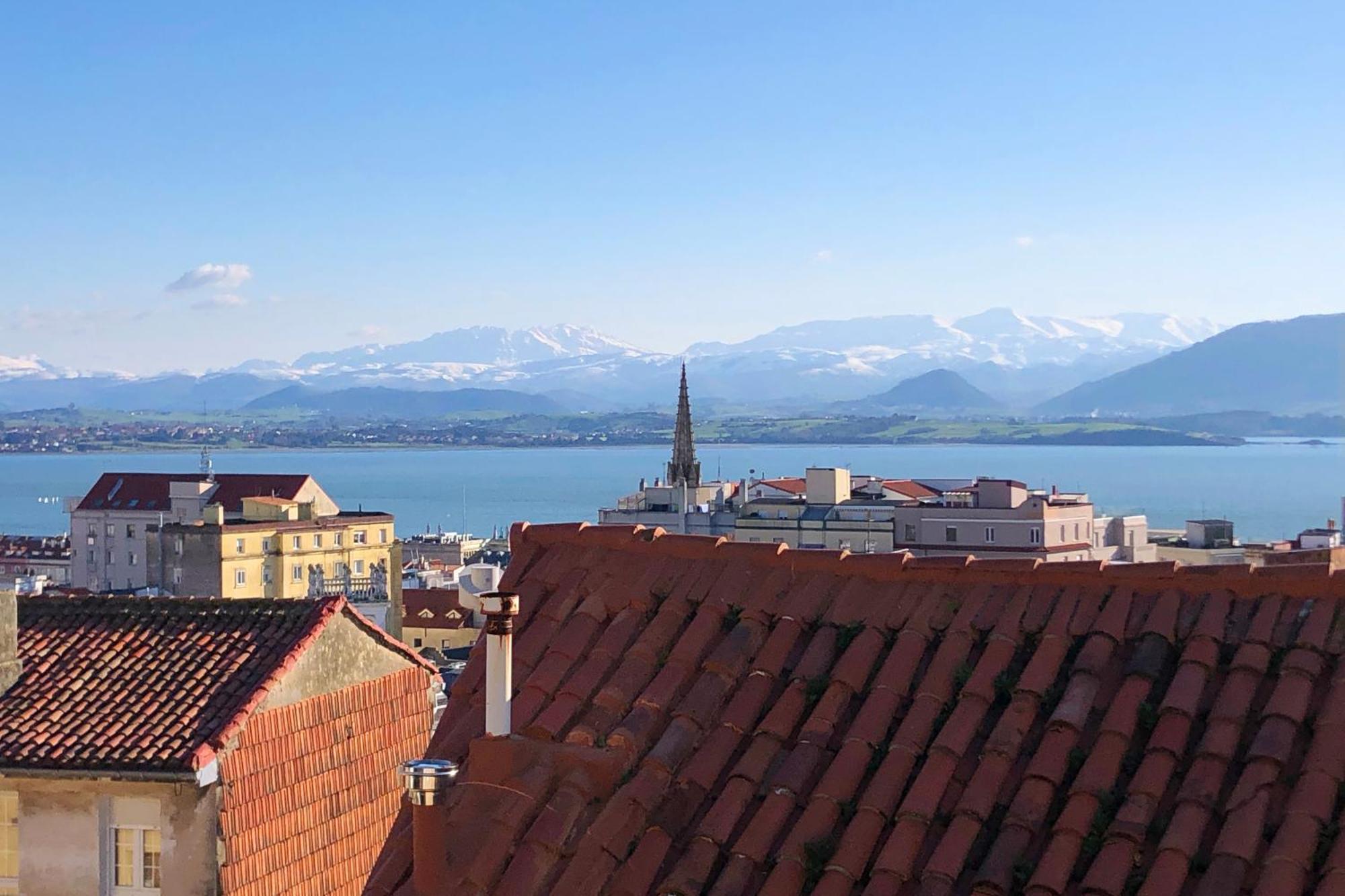 Con Vistas Al Mar En El Centro Apartamento Santander