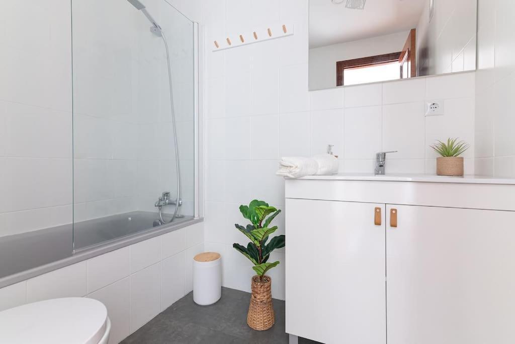 Apartamento San With Private Parking