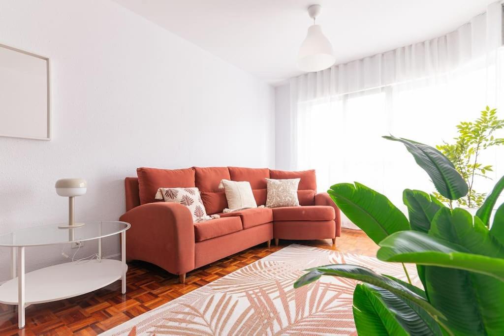 Apartamento San With Private Parking Santander
