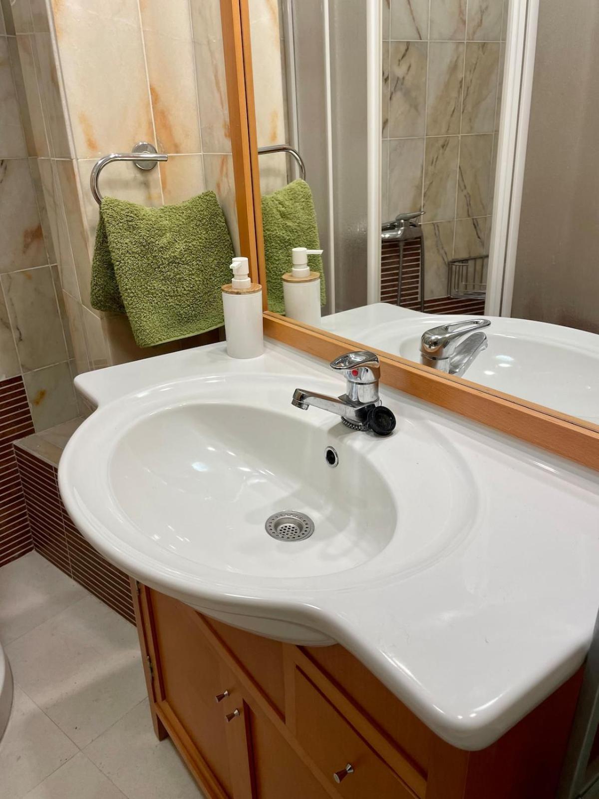 Apartamento Con Parking-palacio De Festivales