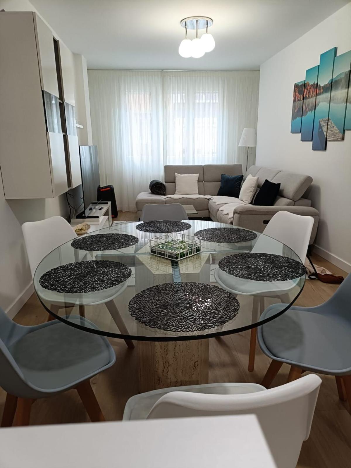 Apartment Bahia Ferry - Parking Y Desayuno Con Productos Tipicos Incluidos *