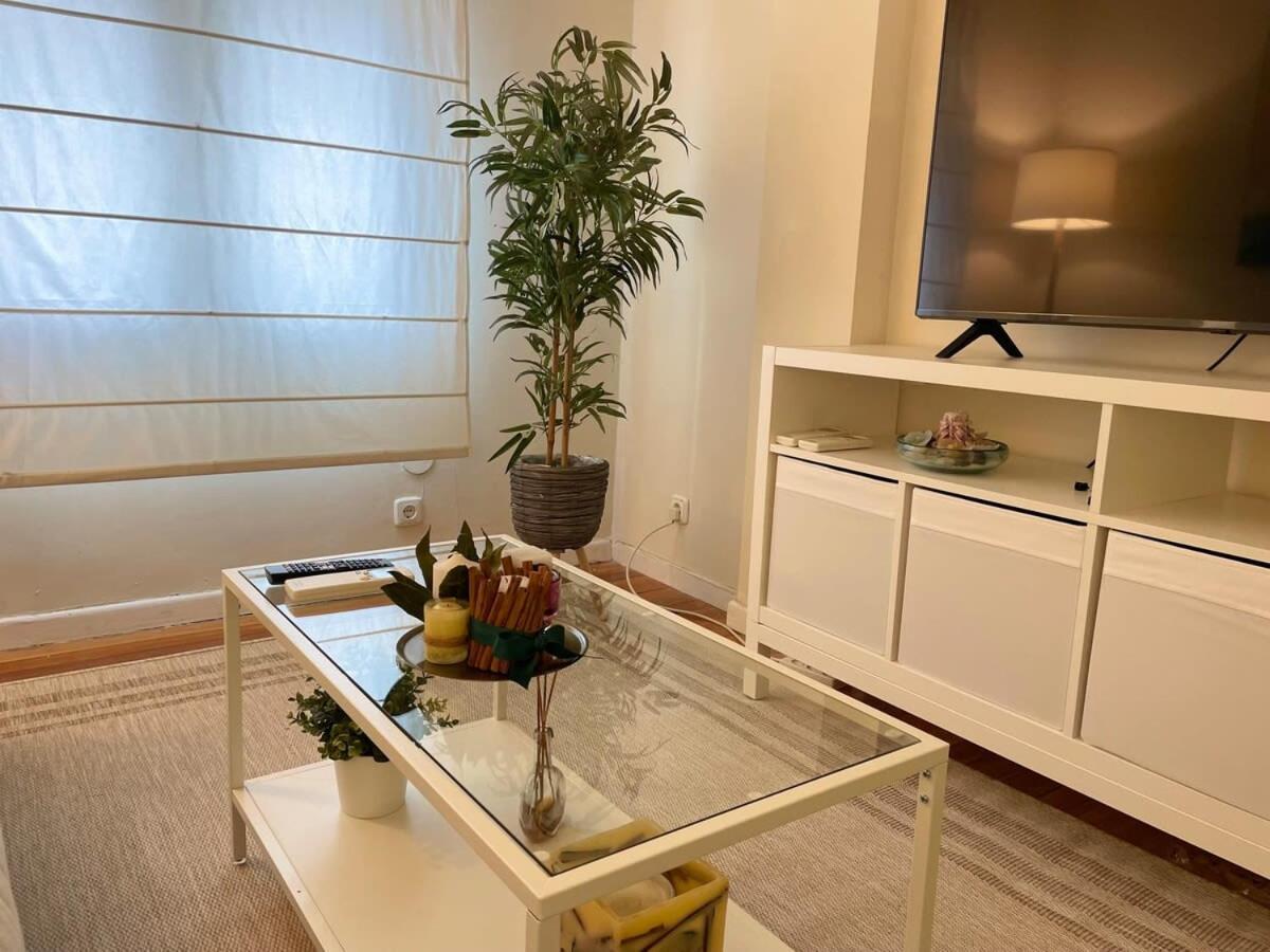 Coqueto En El Centro De Apartamento *