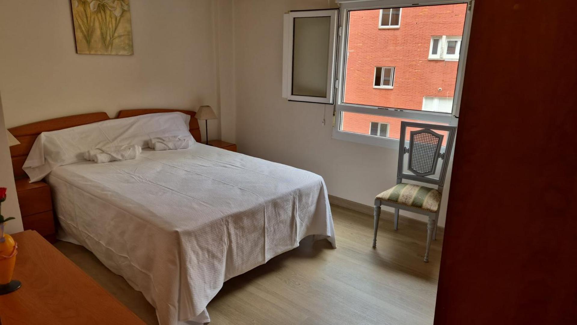 Amplio Piso Cerca Sardinero Apartamento