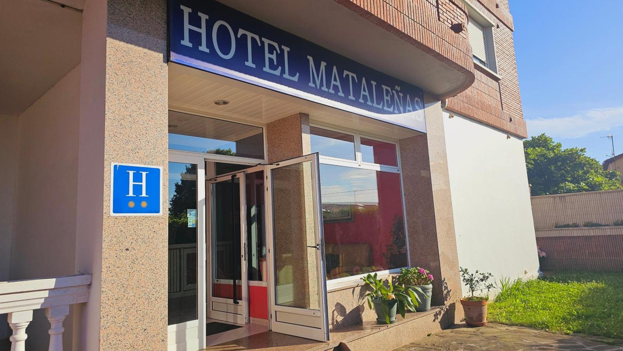 Mataleñas Hotel 2*