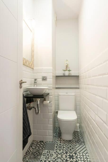 Apartamento Camilo Alonso Vega