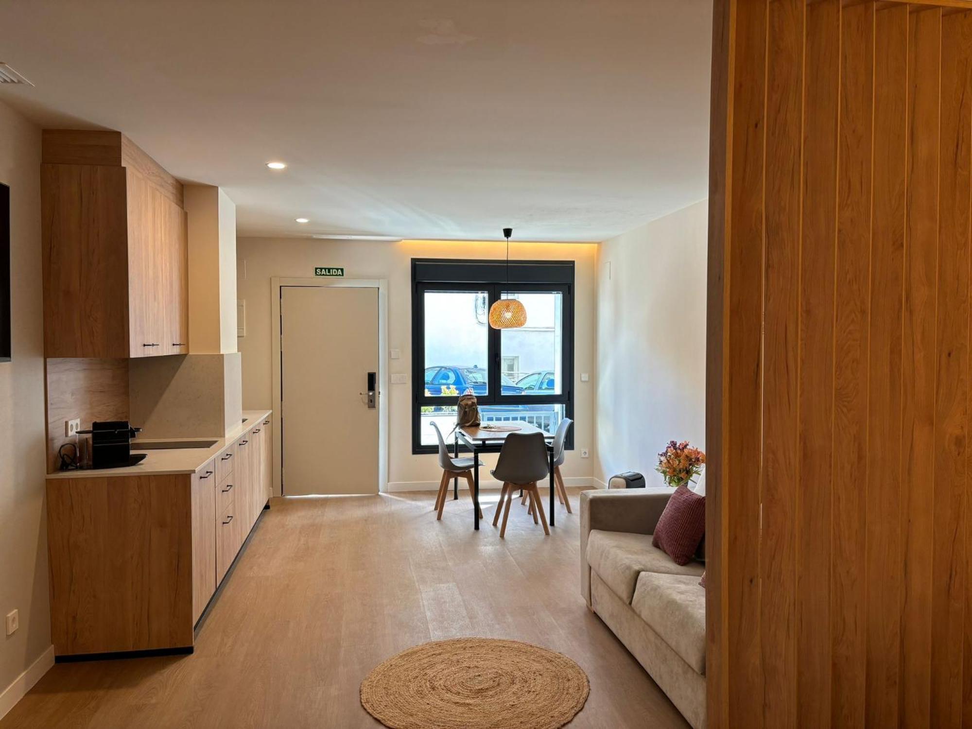 Joaquin Costa Apartment *