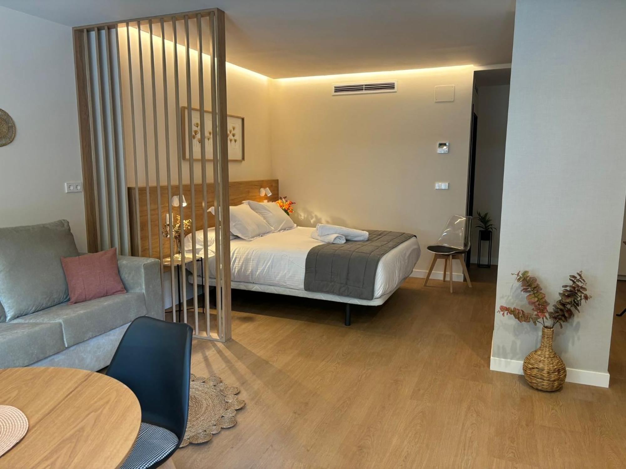 Joaquin Costa Apartment