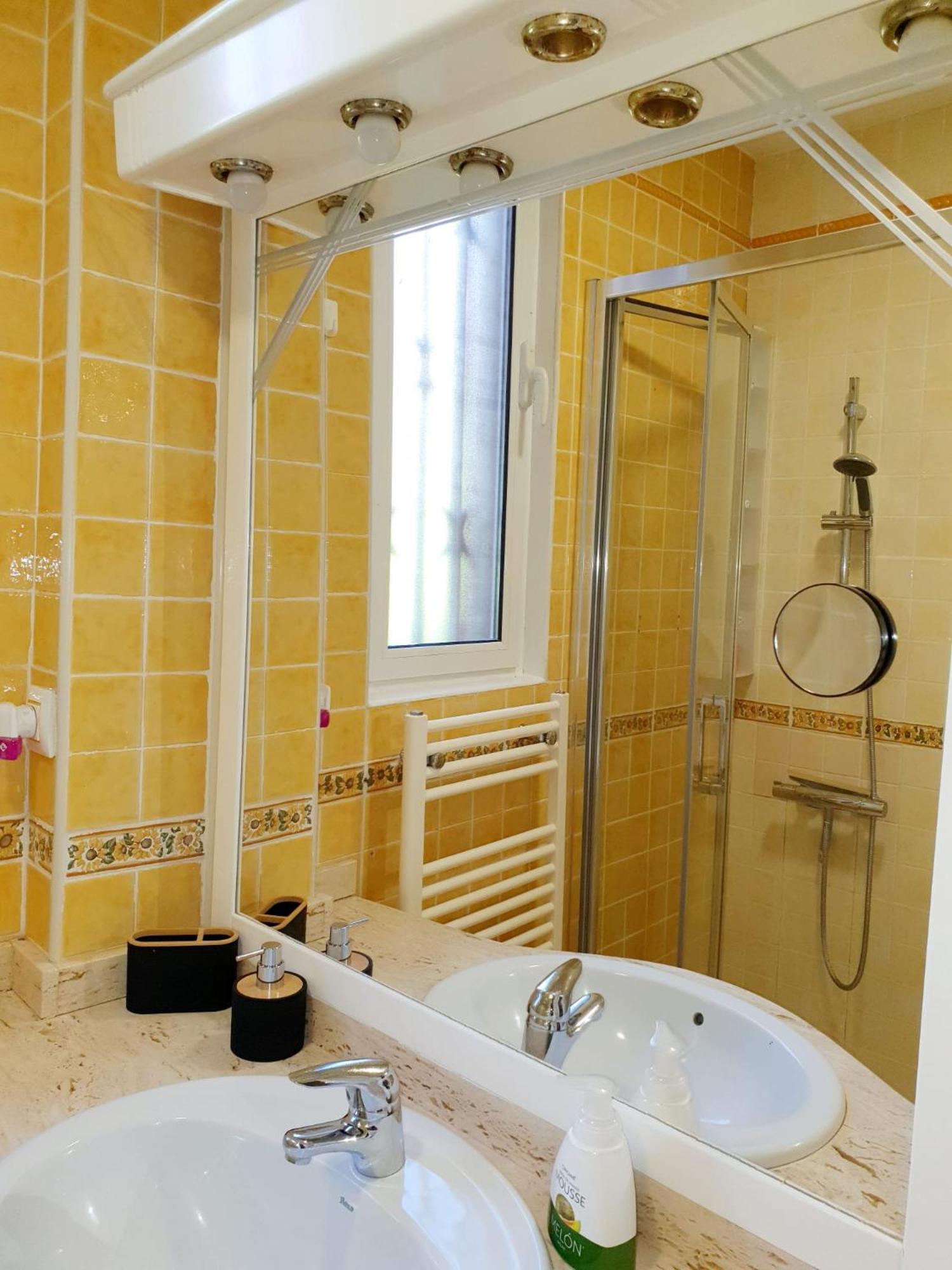 Casita Acogedora En El Centro De Apartamento *