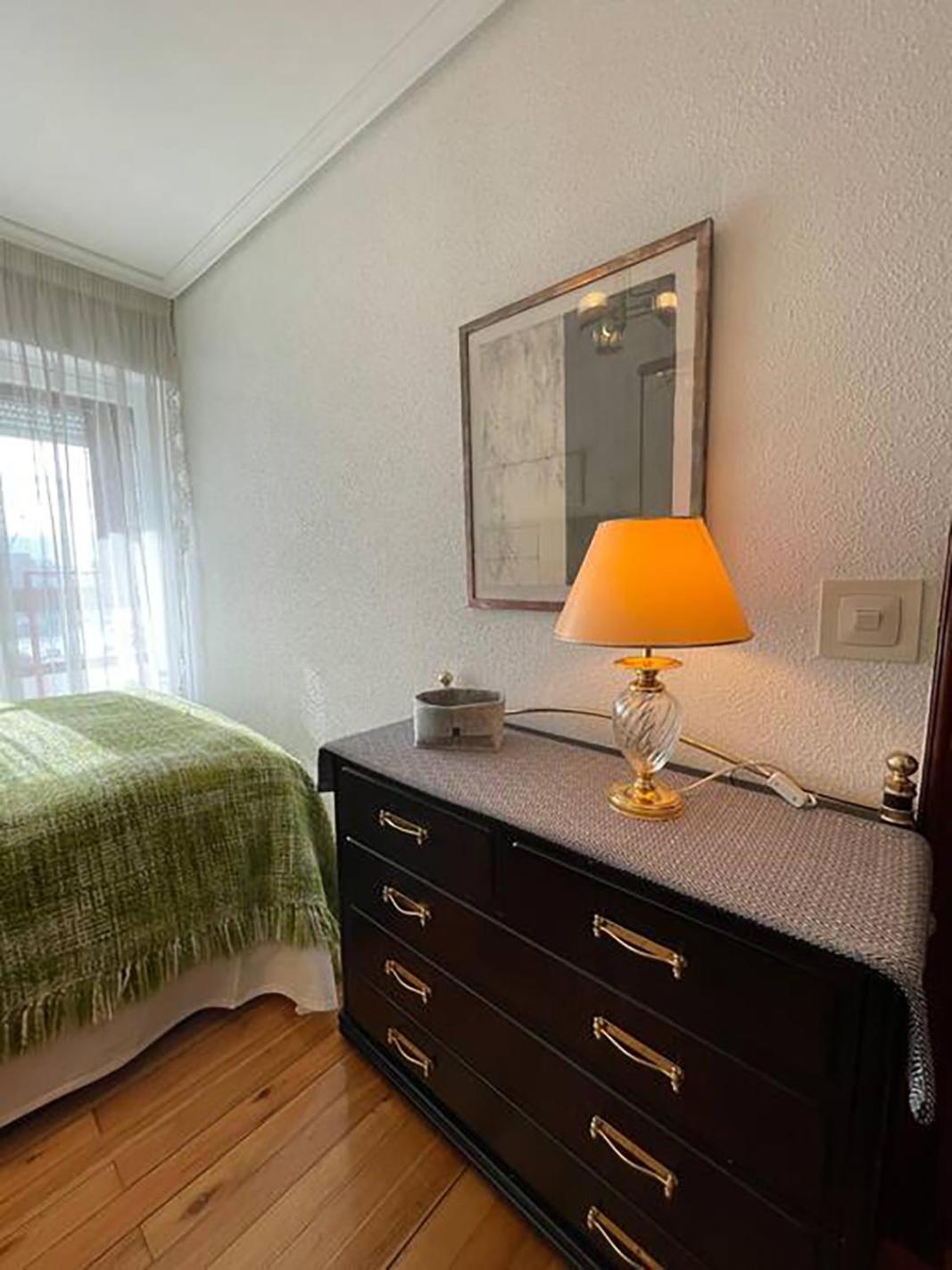 Apartamento Elegante Con Vistas Al Puerto De