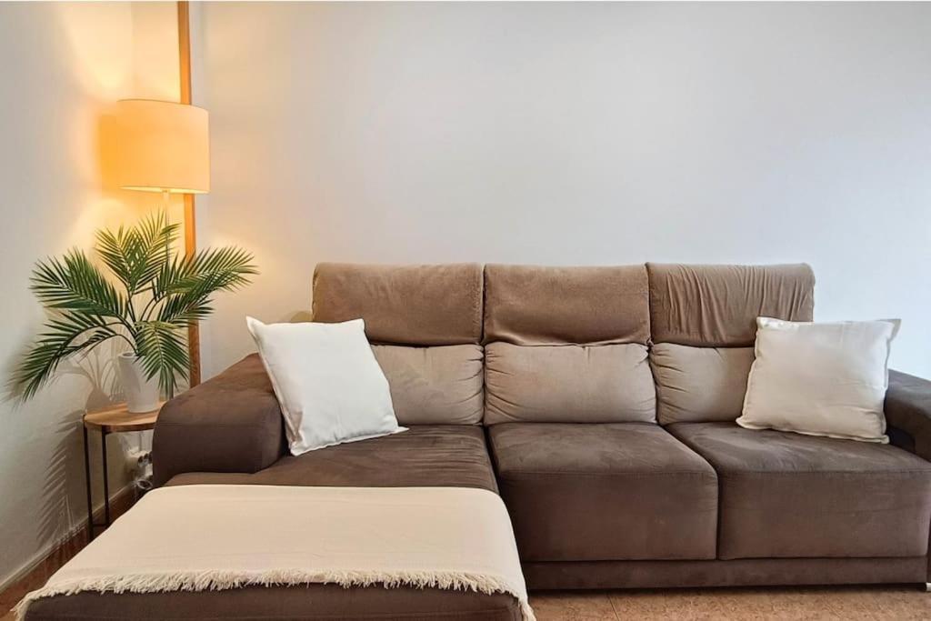 Apartamento Peral Super Equipado 4 *