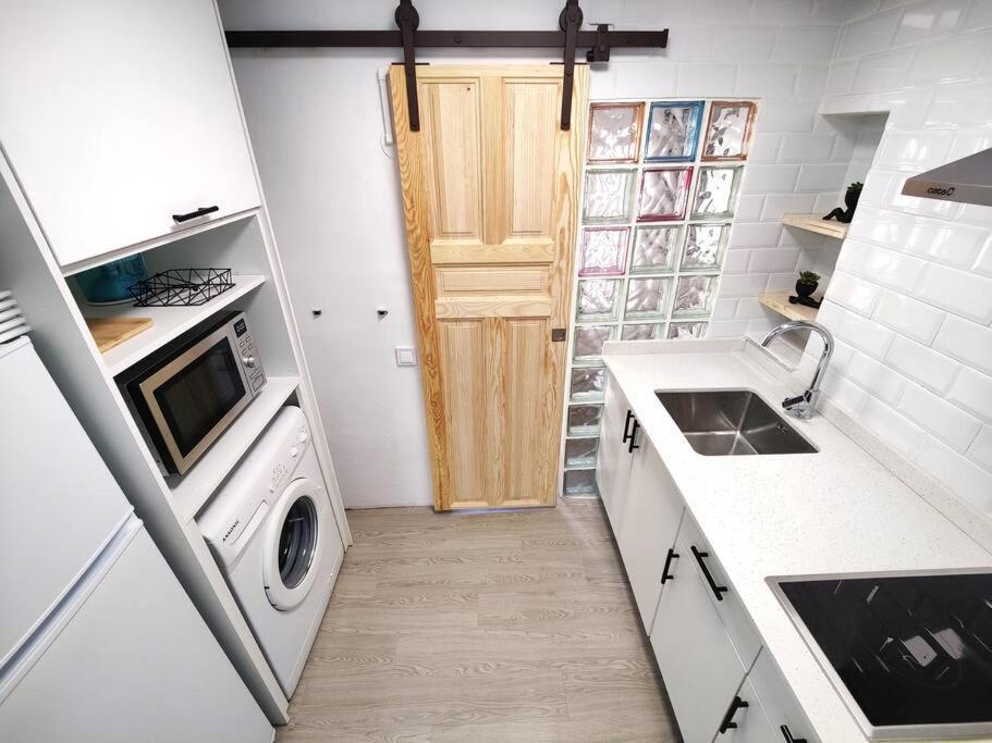 Apartamento Preciosa Buhardilla En El Centro De *