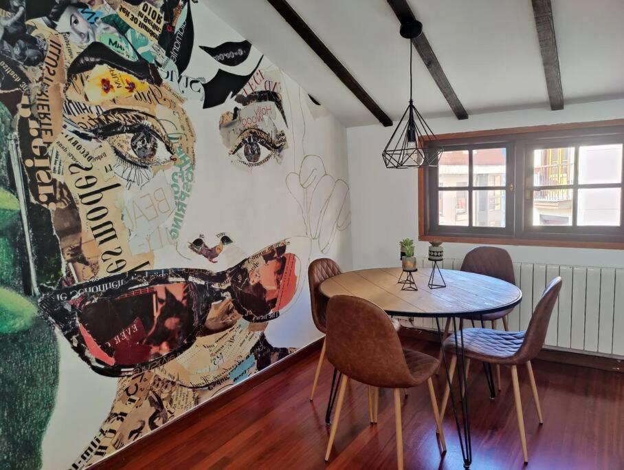 Apartamento Preciosa Buhardilla En El Centro De