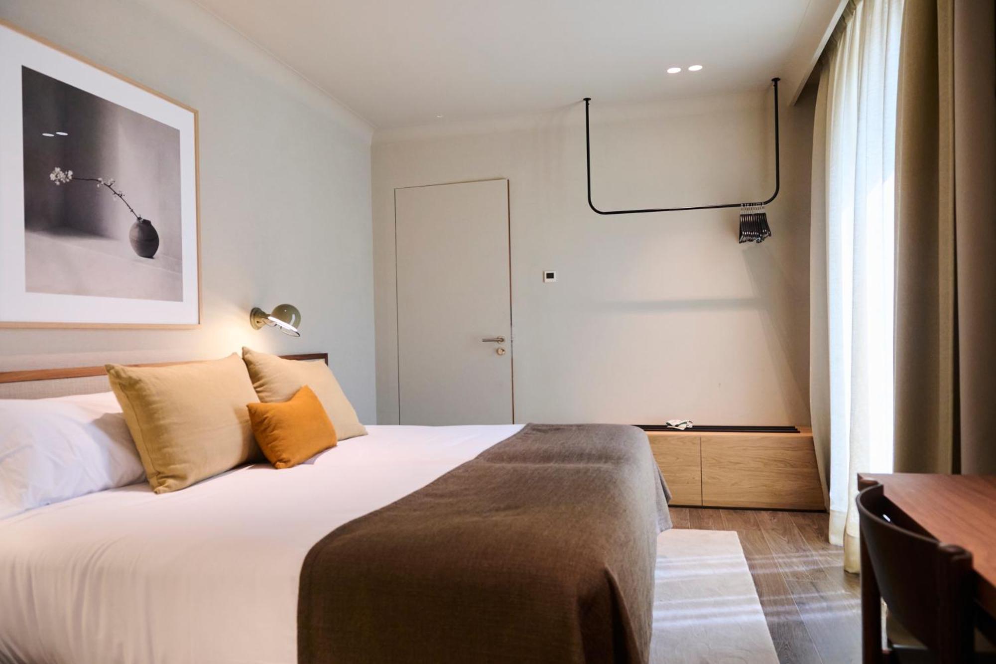 Hotel Rhin Garden 4*