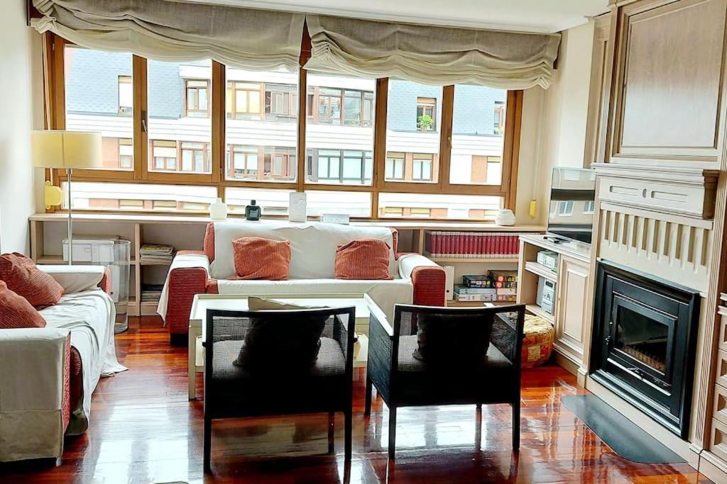 A15- Urbanizacion Con Piscina Cerca De Playas Apartamento *