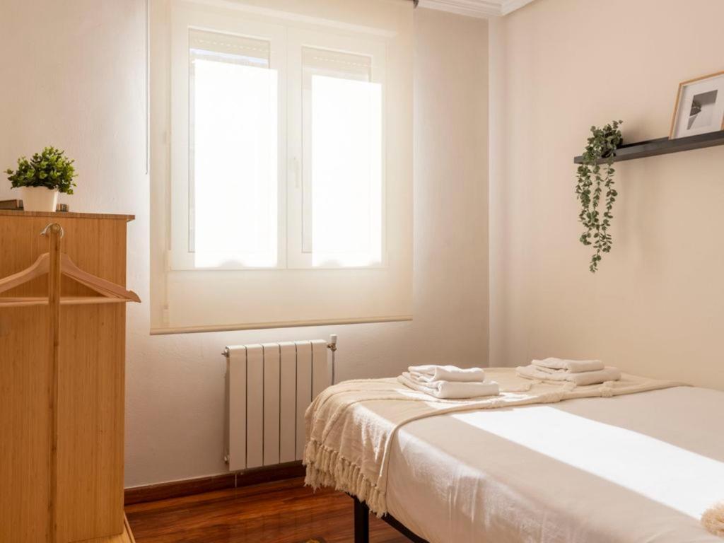 Apartamento Moderno Piso Con Parking 3 Floranes Santander