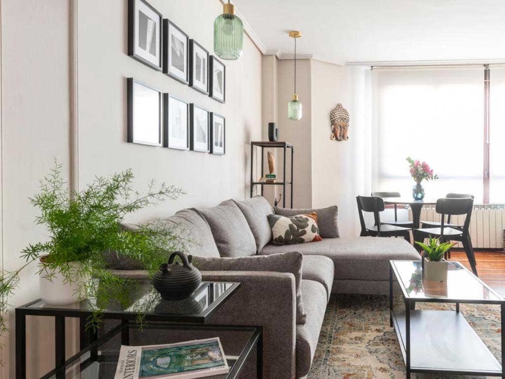 Moderno Piso Con Parking 3 Floranes Apartamento *