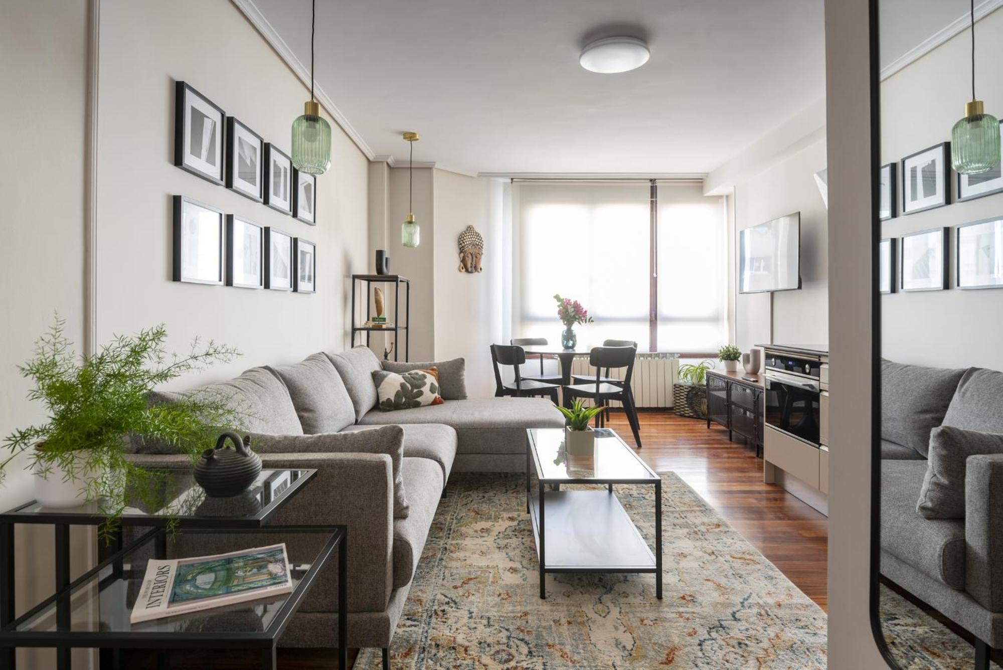 Moderno Piso Con Parking 3 Floranes *