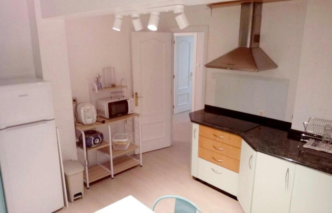 Hermoso Entre Centro Y Playa Apartamento