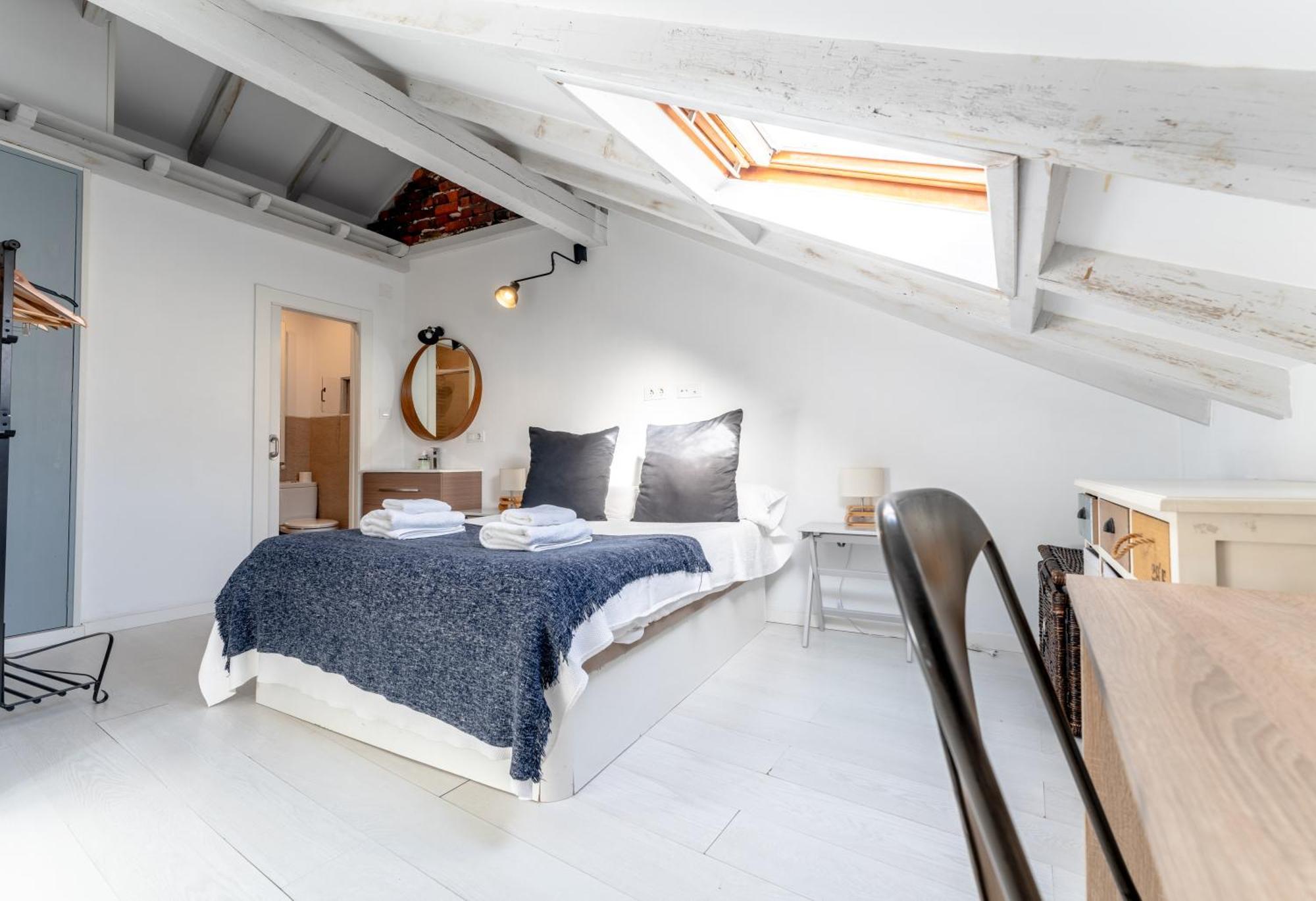 New And Bright Puertochico Attic * Santander