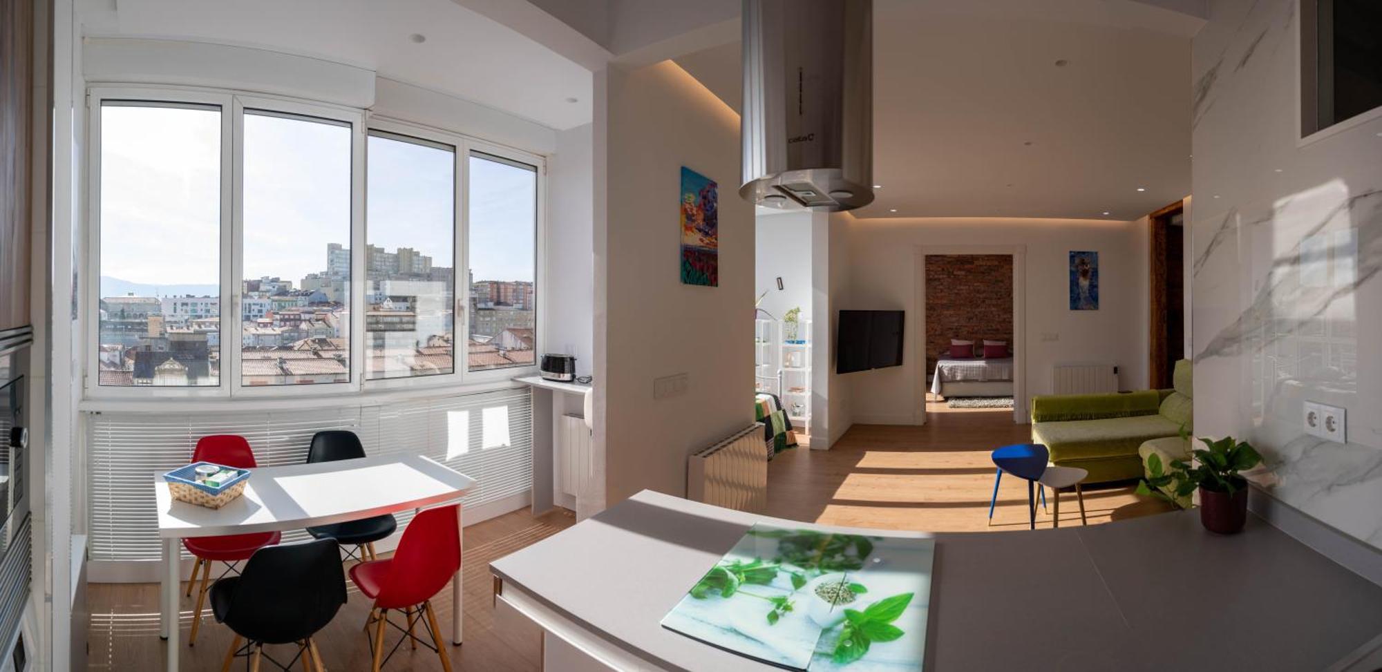 Comodo Y Moderno Piso En El Centro De * Santander