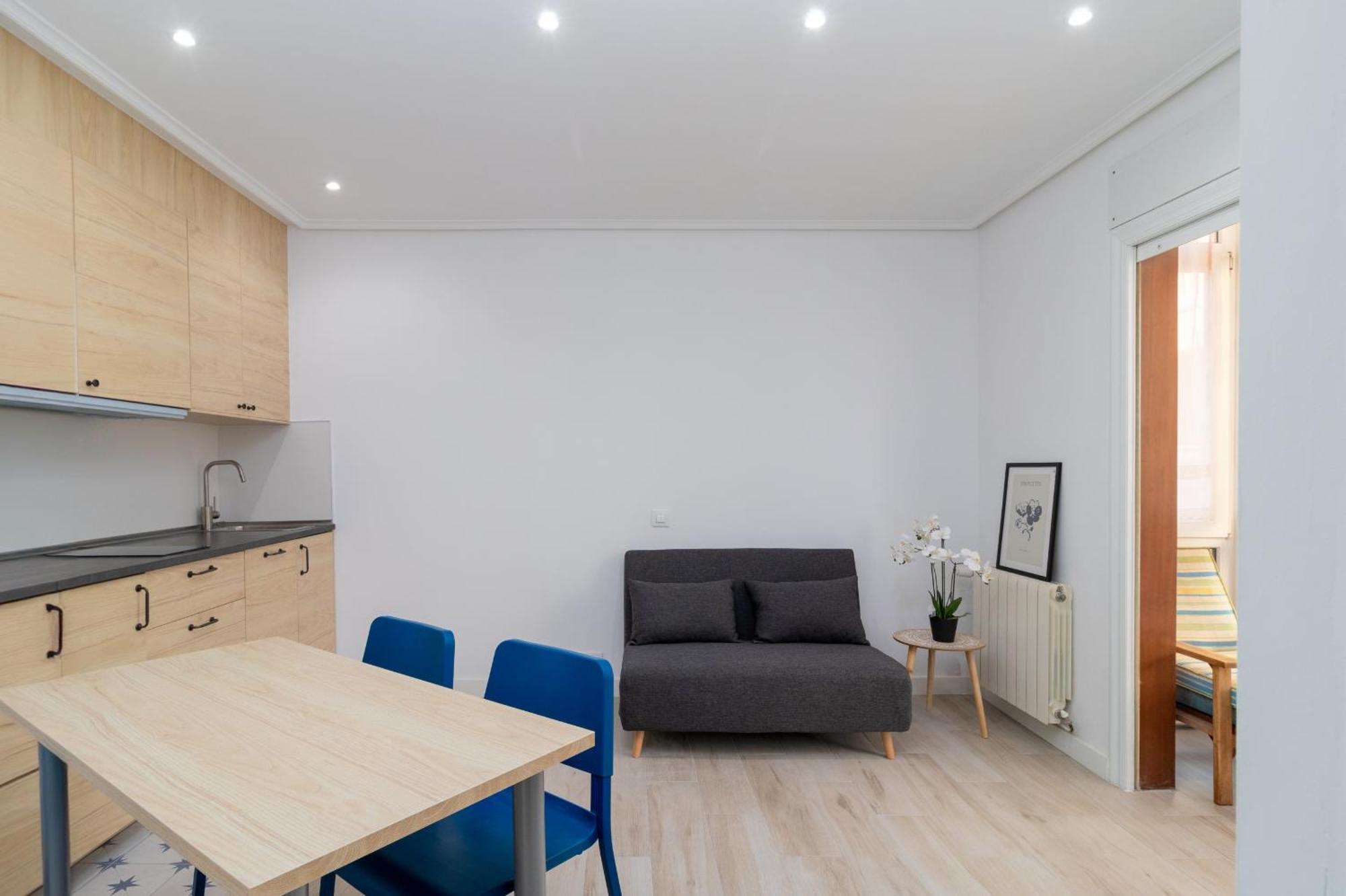 Apartamento Con Encanto En Calle Pizarro *